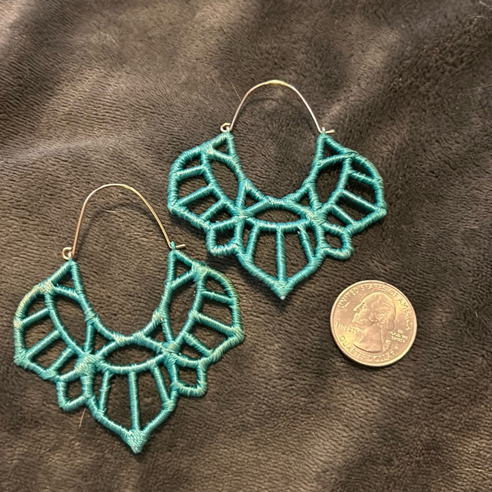 BaubleBar sugar fix hoop earrings